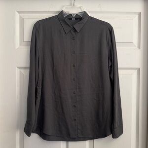 UNIQLO Army Green Rayon Shirt